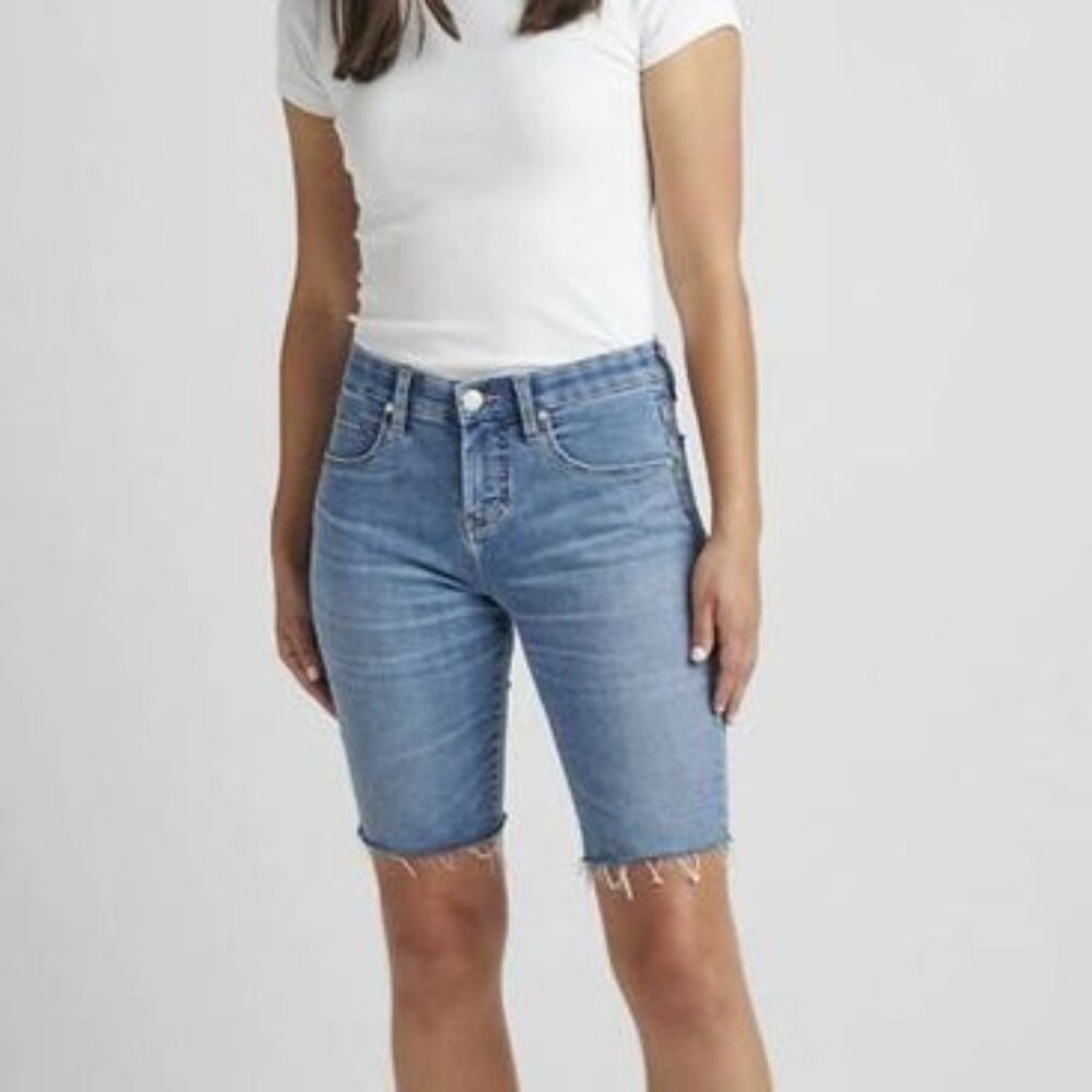 JAG Jeans Women's Plus Size Cecilia Mid Rise Bermuda Jean Short Jorts 18W